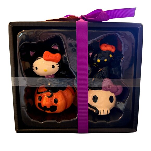 Hello Kitty Halloween‎ Pumpkin Stacking Salt & Pepper Shaker Set - Picture 3 of 8